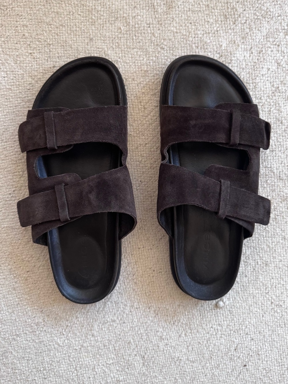 Vince Duke Suede Slide Sandals Men’s Size 8 Brown Adjustable Comfort Sandals